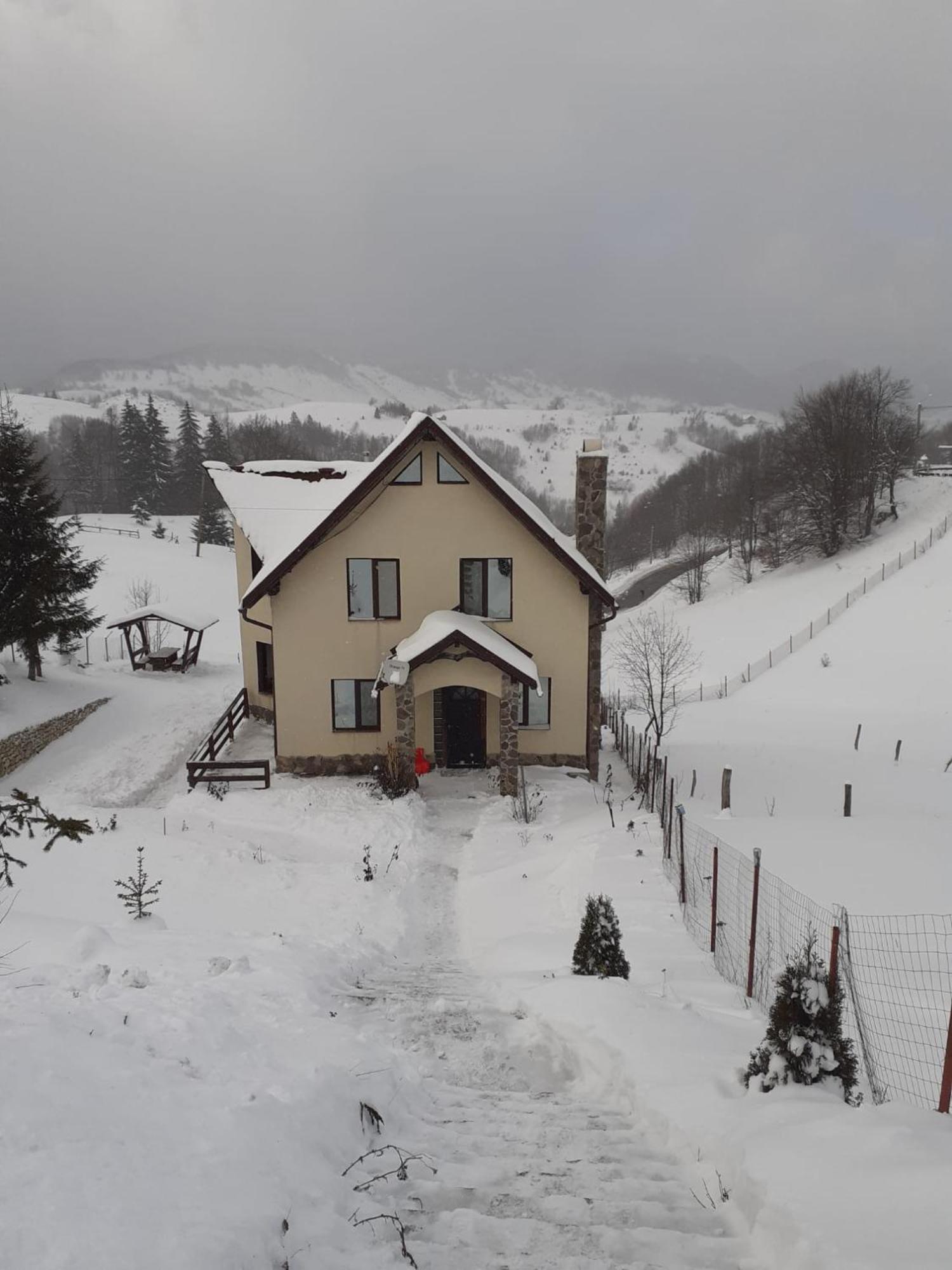 La Kaifas Villa Fundata Dış mekan fotoğraf